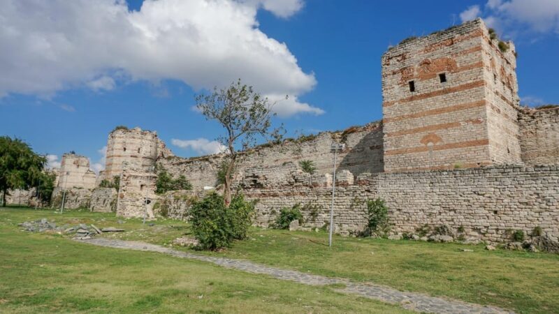 Istanbul: Chora Church, Mihrimah Sultan Mosque & Fener - Key Points  