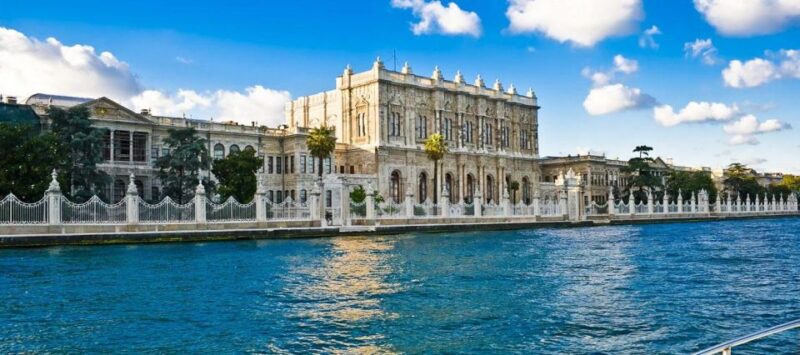 Istanbul: Dolmabahce Palace and Grand Bazaar Tour - Dolmabahce Palace Experience