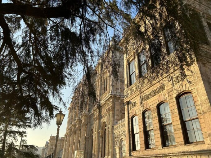 Istanbul: Dolmabahce Palace Fast-Track Entry W/ Audio Guide - Tips for Your Visit