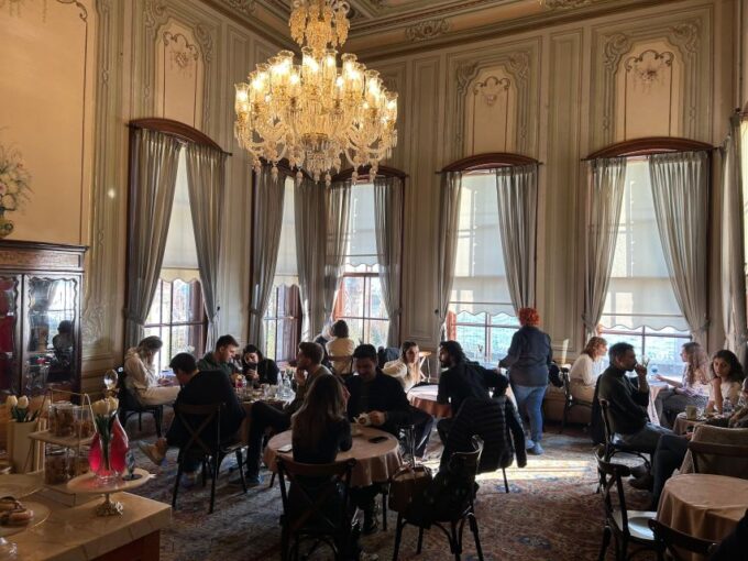 Istanbul: Dolmabahce Palace Fast-Track Entry W/ Audio Guide - Frequently Asked Questions