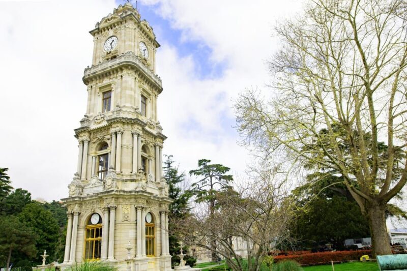 Istanbul Dolmabahçe Palace Private Tour with Transfers - An In-Depth Look at the Tour