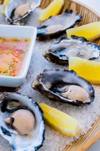 Istanbul: Eat Like a Turk with a Local Guide - Key Points