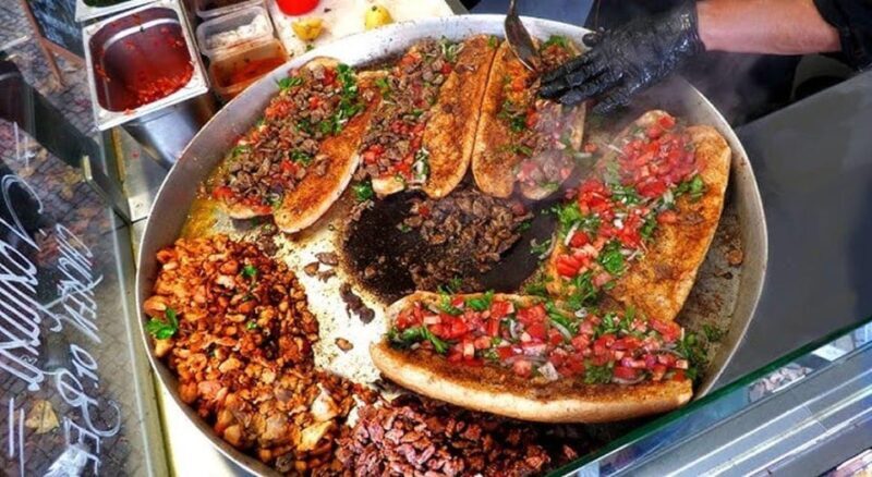Istanbul: Eat Like a Turk with a Local Guide - What Past Travelers Say