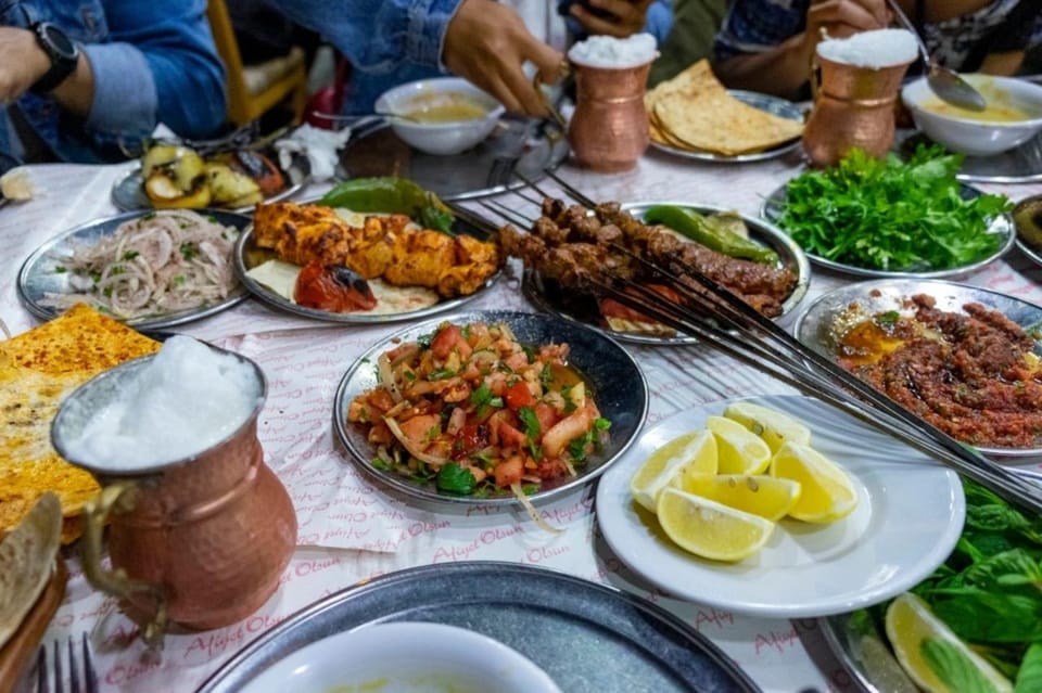 Istanbul: Enjoy Turkish Food Like a Local (Lunch/Dinner) - An In-Depth Look at the Experience