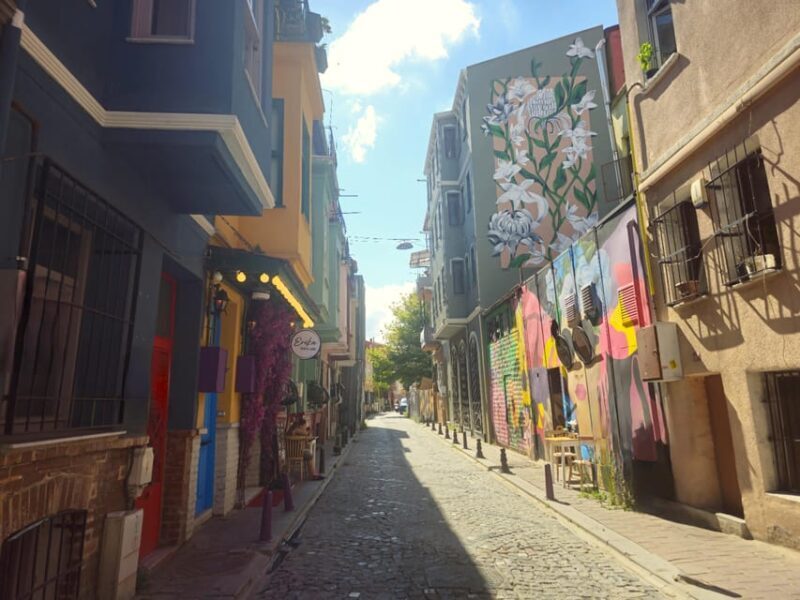 Istanbul: Fener & Balat Guided Tour through Colored Streets - The Guided Experience: Who Will Love It?