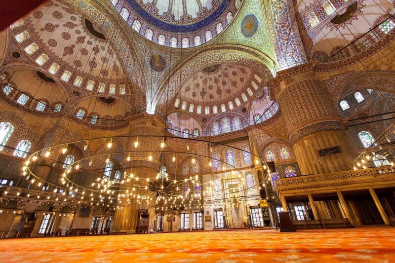 Istanbul: Hagia Sofia, Blue Mosque, and Grand Bazaar Tour - Key Points