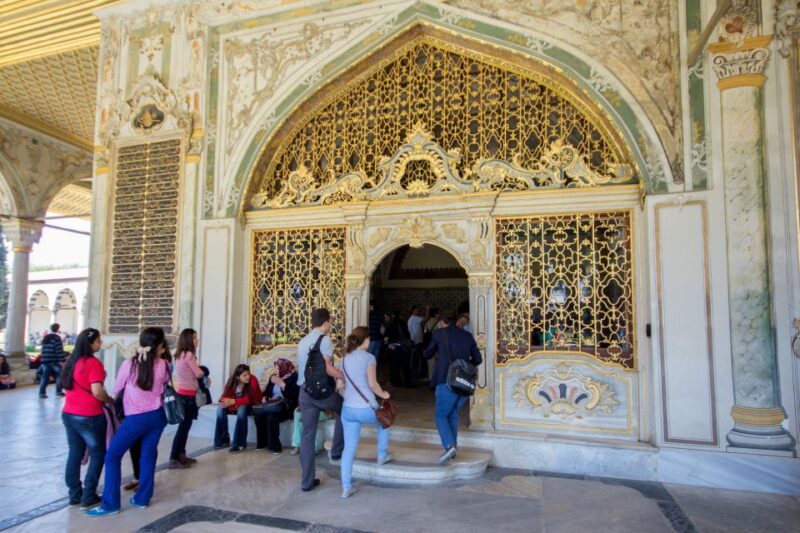 Istanbul Highlights Small-Group Walking Guided Tour - Customer Reviews