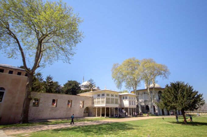 Istanbul Highlights Small-Group Walking Guided Tour - Cancellation Policy