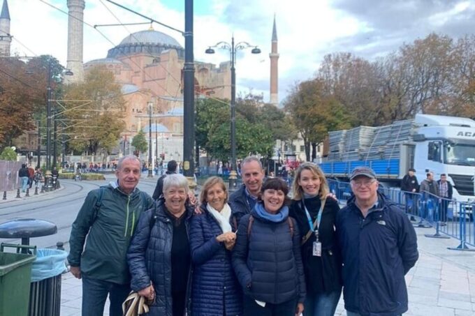 Istanbul : Highlights Walking Tour - Meeting Point