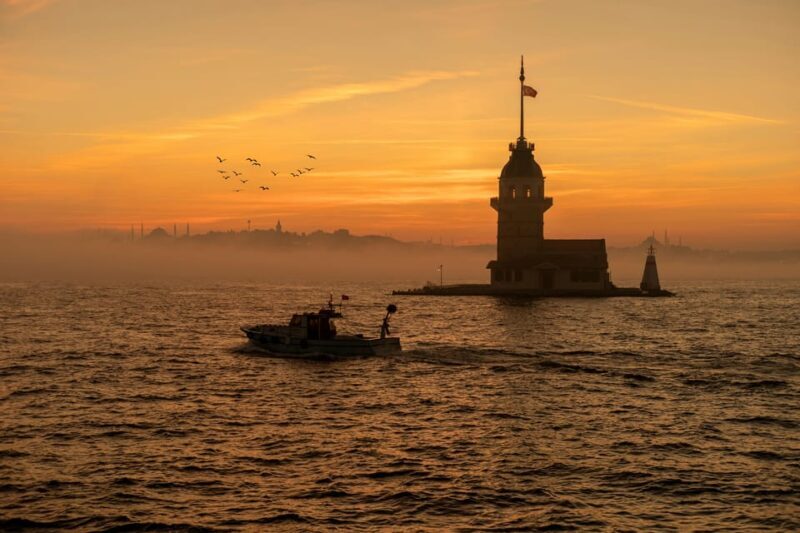 Istanbul: Maiden's Tower Entry Ticket with Audio Guide - What’s Included and What’s Not