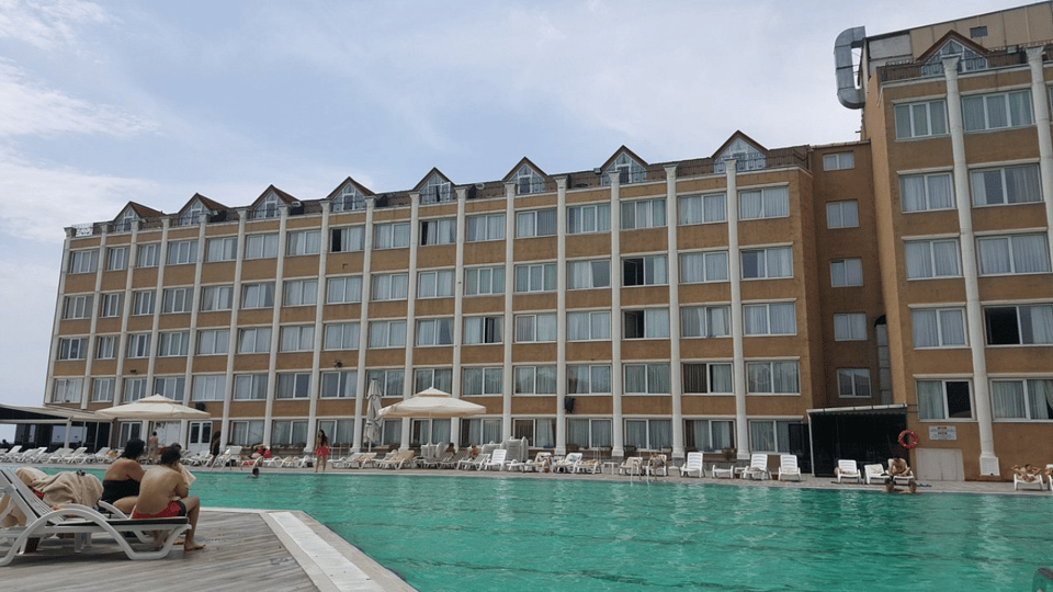 Istanbul: Marne Princess Beach Swimming Tour - What is the Istanbul Marne Princess Beach Swimming Tour?