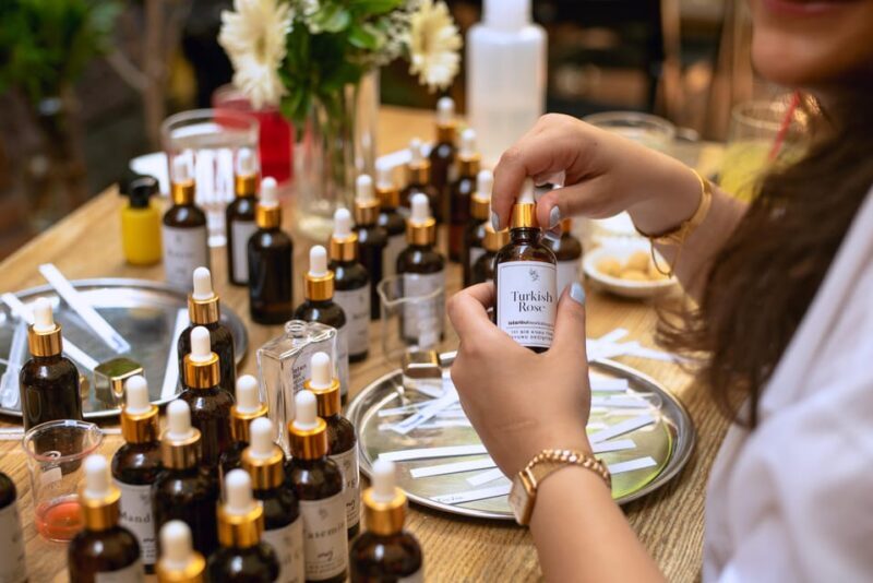 Istanbul: Perfume Making Workshop with Snacks and Drinks - Key Points