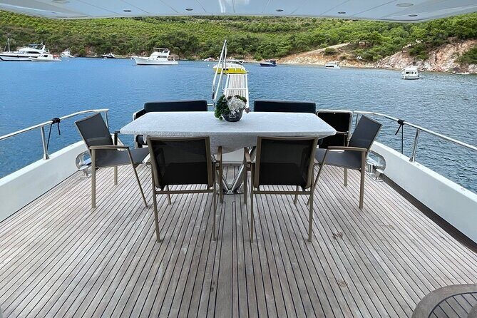 Istanbul Private Bosphorus Yacht Cruise - The Practical Side: What You Need to Know