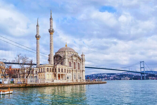 Istanbul Private Yacht Tour - 2 Hours - An In-Depth Look at the Istanbul Private Yacht Tour
