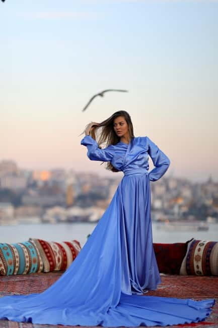 Istanbul: Professional Outdoor Terrace Photo Shooting - An In-Depth Look at the Experience