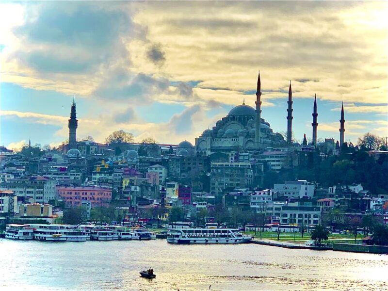 Istanbul: Suleymaniye Mosque, Zeyrek, Fener and Balat tour - Key Points