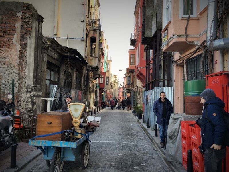 Istanbul: Suleymaniye Mosque, Zeyrek, Fener and Balat tour - FAQs