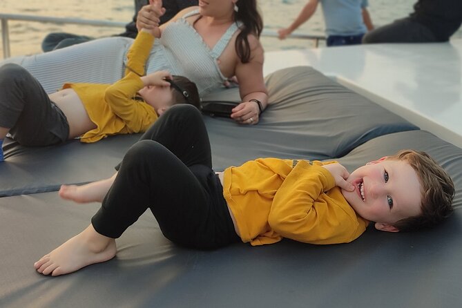 Istanbul Sunset Cruise on Luxury Yacht - Guided Group Cruise - Recap