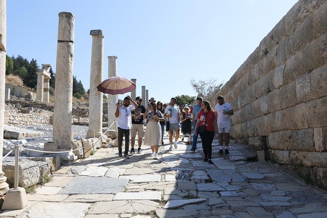 Istanbul to Ephesus Full Day Guided Tour, Flight and Lunch incl. - Returning and Reflecting