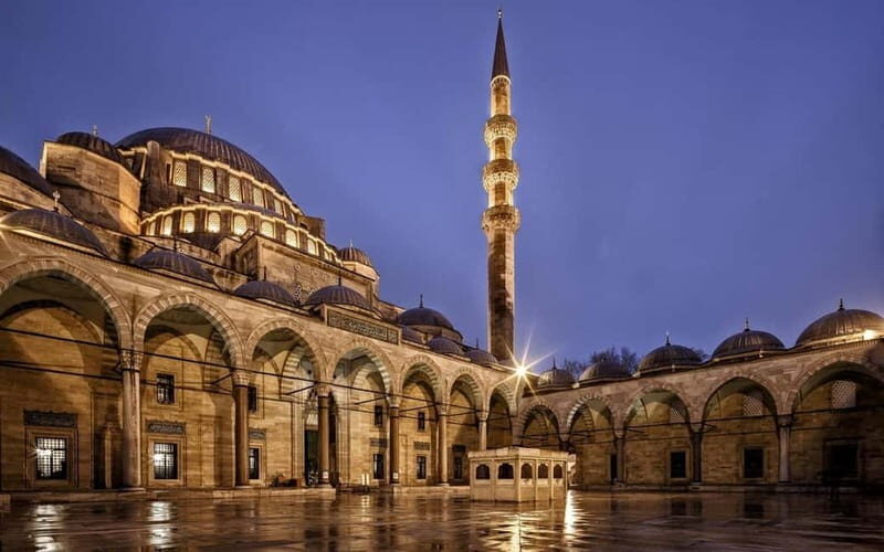 Istanbul: Top 3 Mosques Guided Tour & Entry Tickets - Key Points