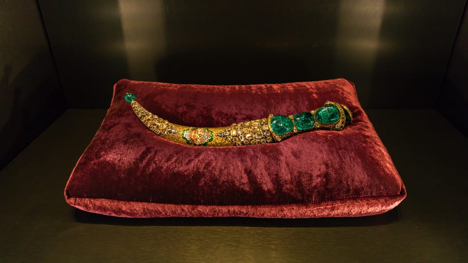 Istanbul: Topkapi Palace and Harem Guided Tour - Summary of the Experience