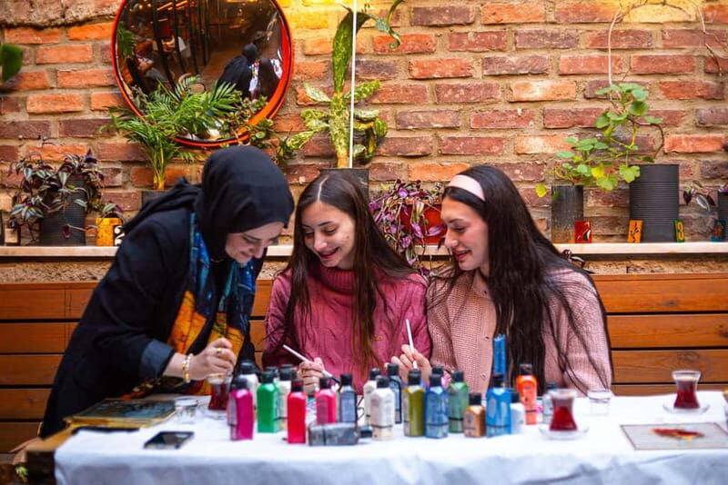 Istanbul: Traditional Calligraphy on Glass Painting Workshop - Who Will Love This Workshop?