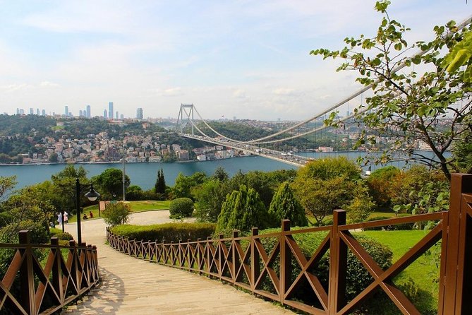 Istanbul Two Continents Half-Day Afternoon Tour - Visiting Significant Sites