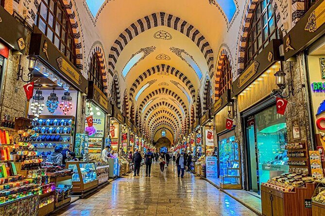 Istanbul Two Continents Tour by Bus & Boat - Key Points