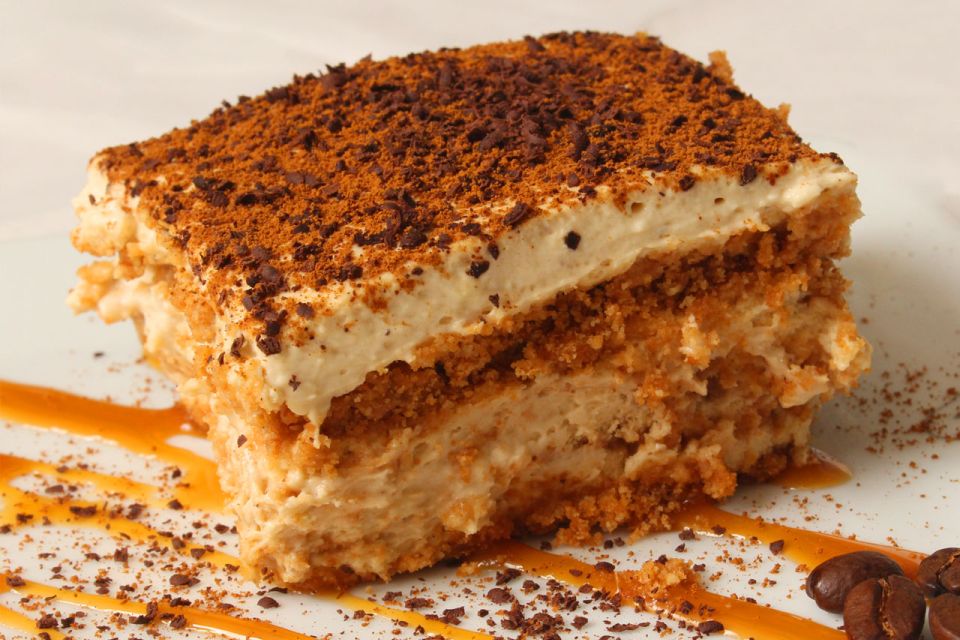 Italian Dessert Cooking Class and Wine Tasting - Dining and Tasting
