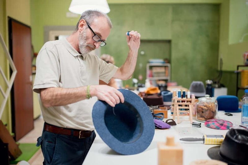 Italian Experience: Create your own Fedora hat in Milan - A Closer Look at the Experience