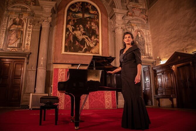 Italian Opera in Santa Monaca Church with Dinner - A Closer Look at the Itinerary and Venue