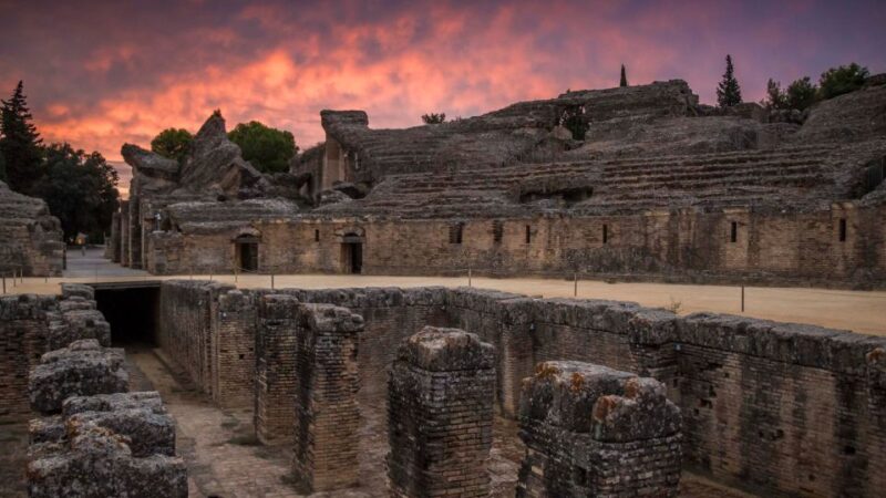 Itálica: 3-Hour City of Emperors Tour From Seville - Key Points