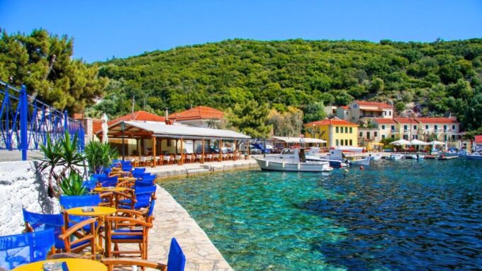 Ithaca Island Tour With Bus & Swim Stops - Ferry to Ithaca