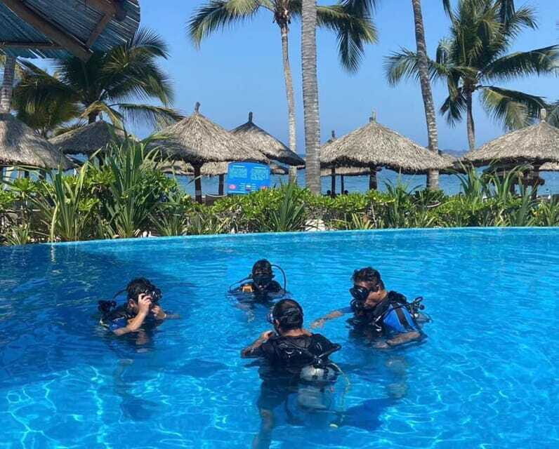 Ixtapa: Open Water Diver Course - An Authentic Introduction to Underwater Exploration