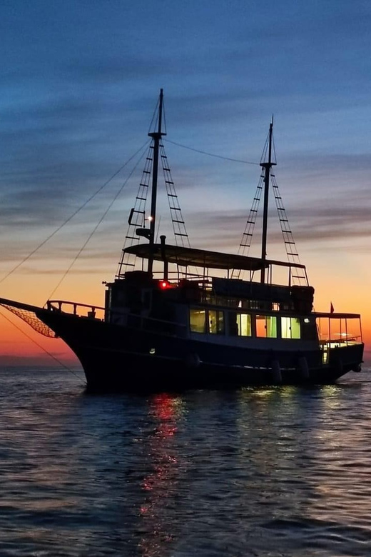 Izlet brodom iz Vrsara: Zalazak sunca i druenje s delfinima - The Itinerary and What You Can Expect