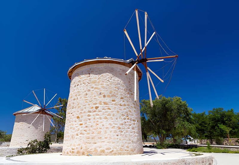 Izmir: Cesme Boat Tour and Alacati Visit - Key Points