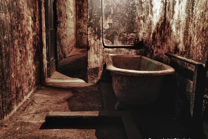 J Ward Lunatic Asylum Ghost Tour - The Experience in Detail