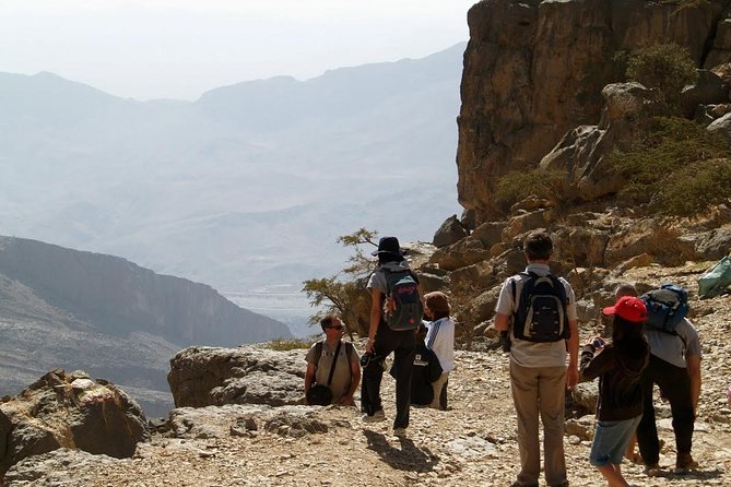 Jabl Shams and Nizwa Private and Custom Tour - Good To Know