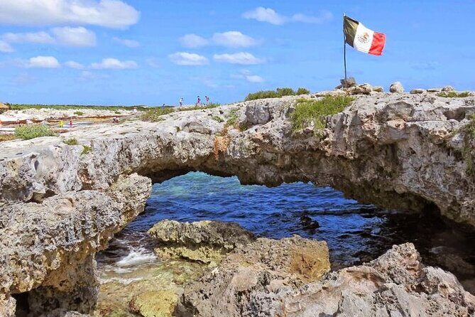 Jade Caverns Private Jeep Tour with Lunch and Snorkeling - Pros and Cons Based on Reviews