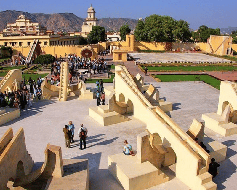 Jaipur: 2 Day Sightseeing City Tour With Cab & Guide - Important Travel Information