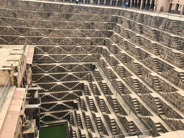Jaipur: Deepest Step Well in India & Haunted Fort Day Trip - Good To Know
