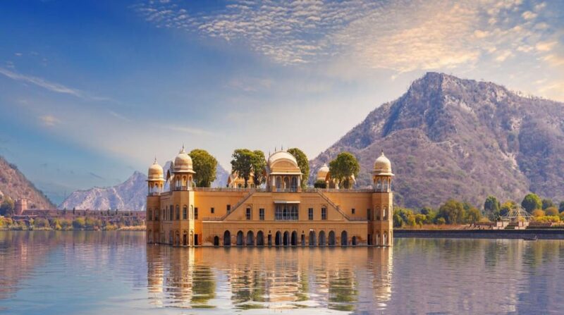 Jaipur: Full Day City Palace, Amber Fort and Hawa Mahal Tour - Tour Experience Details