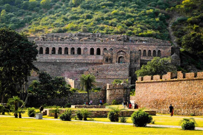 Jaipur: Haunted Bhangarh Fort Full Day Trip - Local Legends and Myths