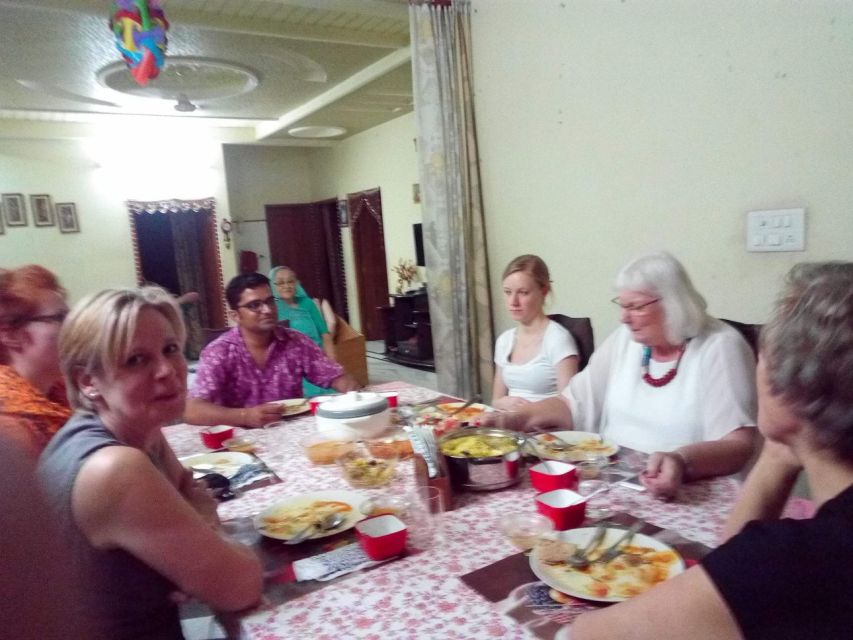 Jaipur: Home Cooking Class and Dinner With a Local Family - Hands-On Cooking Class