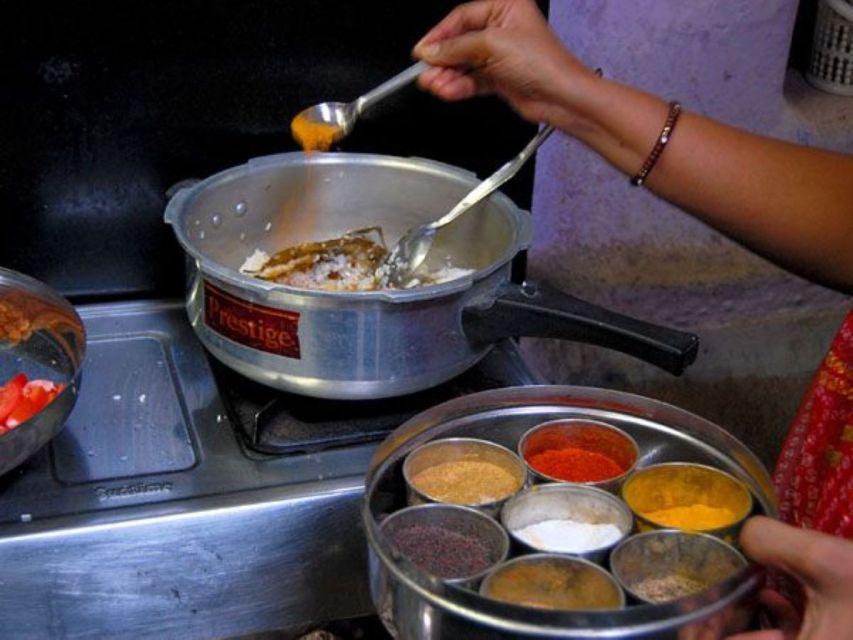 Jaipur: Home Cooking Class Tour With Lunch/Dinner. - Cooking Techniques Explained