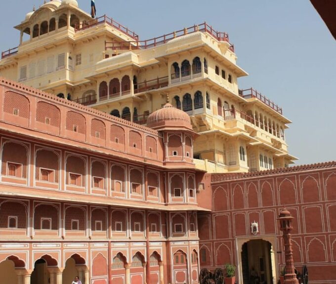 Jaipur in One Day: Delhi Departure - Local Market Exploration