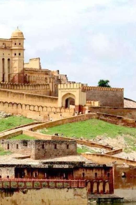 Jaipur: Private Full-Day City Tour - Transportation and Amenities