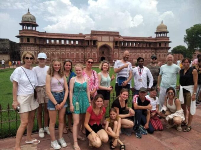 Jaipur to Chand Babri Fatehpur Drop Agra by Car - The Sum Up