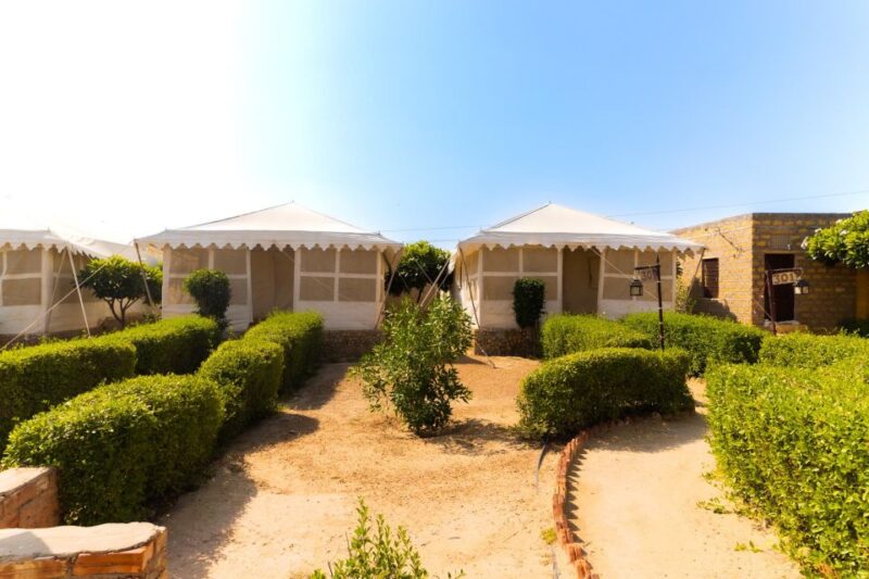 Jaisalmer: Luxury Camping in the Desert - Included Amenities