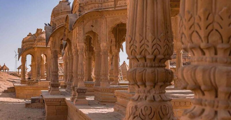 Jaislamer Sightseeing With Camel Safari & Sunset Desert Tour - Itinerary Highlights